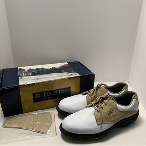 FOOTJOY NWT women’s size 9.5 M Golf Cleats shoes